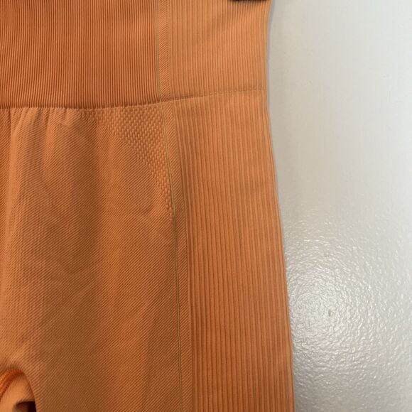 Gymshark Ultra Seamless Leggings Small Orange‎ Size small? - Picture 3 of 4